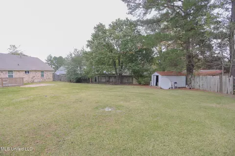 Exterior - 103 Hannah Dr, Clinton, MS 39056 photo 6 of 13
