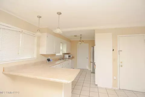 Kitchen - 103 Hannah Dr, Clinton, MS 39056 photo 1 of 2