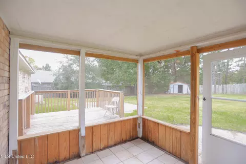 Exterior - 103 Hannah Dr, Clinton, MS 39056 photo 12 of 13