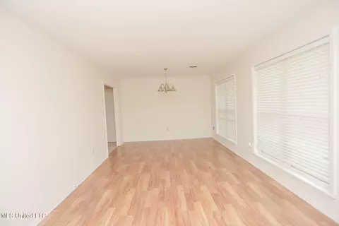 Living - 103 Hannah Dr, Clinton, MS 39056 photo 8 of 8