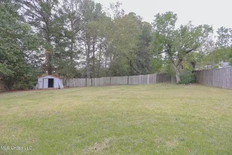 Exterior - 103 Hannah Dr, Clinton, MS 39056 photo 7 of 13
