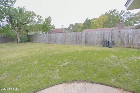 Exterior - 103 Hannah Dr, Clinton, MS 39056 photo 8 of 13