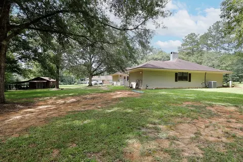 Exterior - 1030 Kenna Rd, Summit, MS 39666 photo 5 of 7