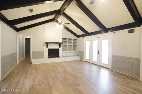 Living - 1030 Kenna Rd, Summit, MS 39666 photo 1 of 12