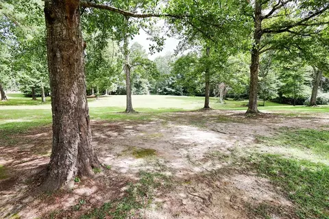 Exterior - 1030 Kenna Rd, Summit, MS 39666 photo 3 of 7