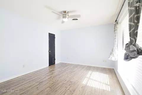 Bedroom - 1030 Kenna Rd, Summit, MS 39666 photo 2 of 3