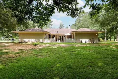 Exterior - 1030 Kenna Rd, Summit, MS 39666 photo 2 of 7