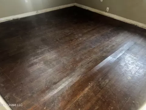 931 Stuart St, Jackson, MS 39204 photo 6