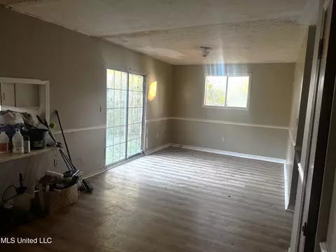 931 Stuart St, Jackson, MS 39204 photo 3