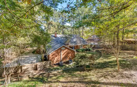 Exterior - 539 Dixton Dr, Brandon, MS 39047 photo 8 of 22