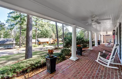 Exterior - 539 Dixton Dr, Brandon, MS 39047 photo 6 of 22