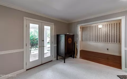 Entry Way - 539 Dixton Dr, Brandon, MS 39047 photo 3 of 5