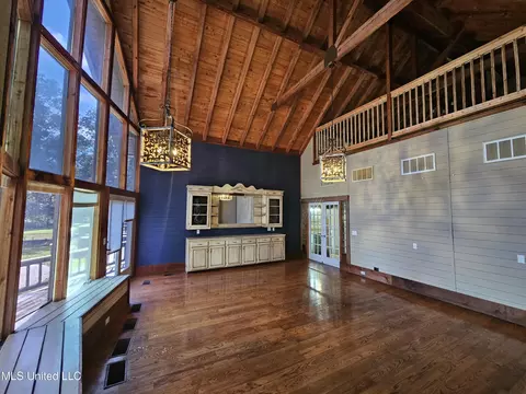 Living - 4352 Pine Lake Dr, Terry, MS 39170 photo 3 of 7