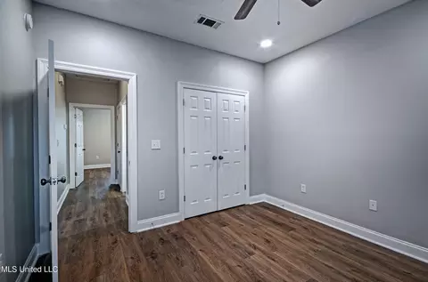 301 Old Town Cir, Brandon, MS 39042 photo 15