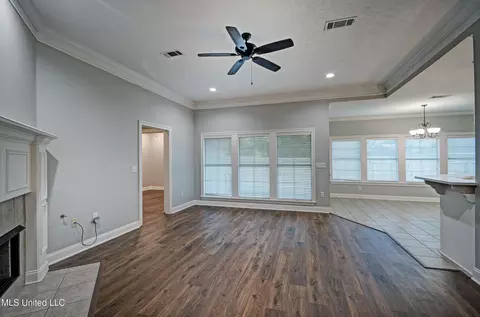 301 Old Town Cir, Brandon, MS 39042 photo 3