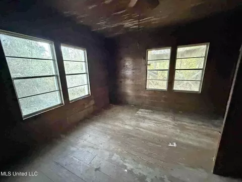 Bedroom - 131 Geiger Rd, Lucedale, MS 39452 photo 1 of 3