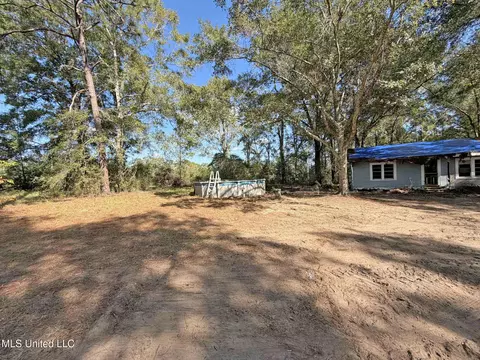 Exterior - 131 Geiger Rd, Lucedale, MS 39452 photo 2 of 5