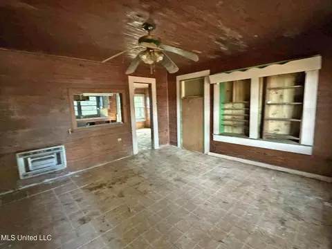 Living - 131 Geiger Rd, Lucedale, MS 39452 photo 1 of 1