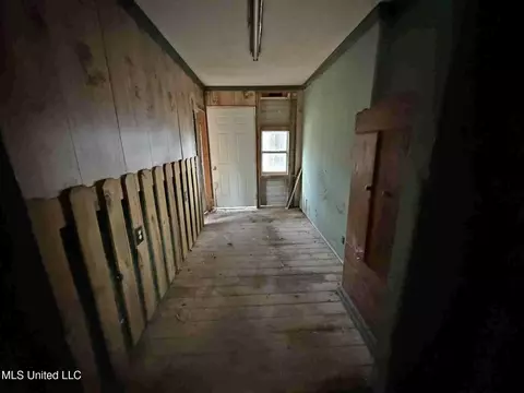Entry Way - 131 Geiger Rd, Lucedale, MS 39452 photo 1 of 1