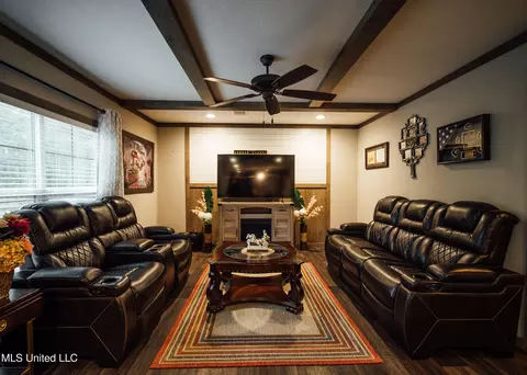 839 Mount Pilgrim Rd, Camden, MS 39045 photo 4