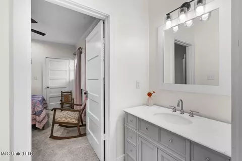 165 Second St, Flora, MS 39071 photo 30