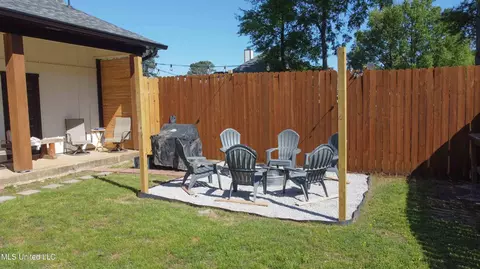 Exterior - 199 Mandarin Dr, Brandon, MS 39047 photo 6 of 6