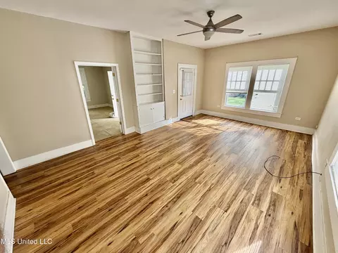 Living - 323 S Ruby Ave, Ruleville, MS 38771 photo 3 of 3