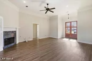 Living - 1853 August Bnd, Madison, MS 39110 photo 2 of 6