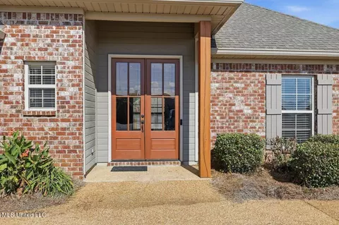 Entry Way - 1853 August Bnd, Madison, MS 39110 photo 1 of 3