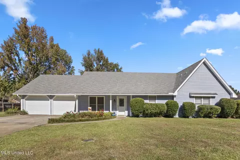 320 Millcreek Dr, Brandon, MS 39047