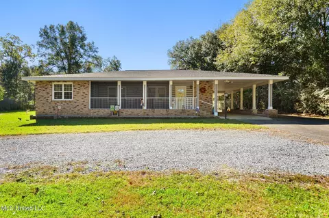 17175 Robinson Rd, Gulfport, MS 39503
