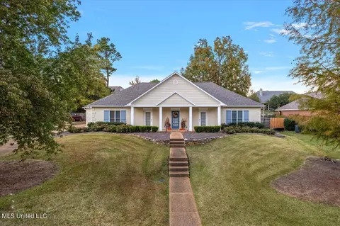 124 Trace Cove Dr, Madison, MS 39110