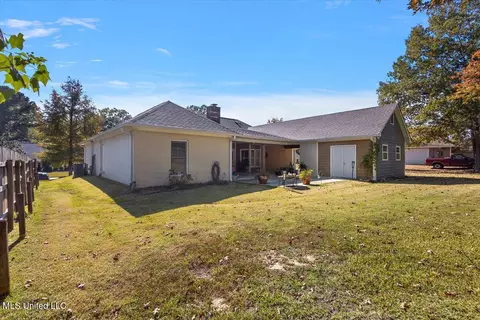 Exterior - 124 Trace Cove Dr, Madison, MS 39110 photo 4 of 6