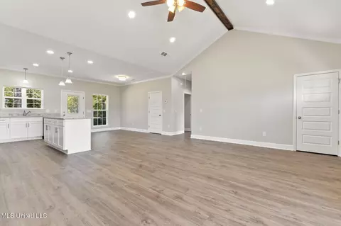 Living - 137 Southern Hills Dr, Lucedale, MS 39452 photo 3 of 5
