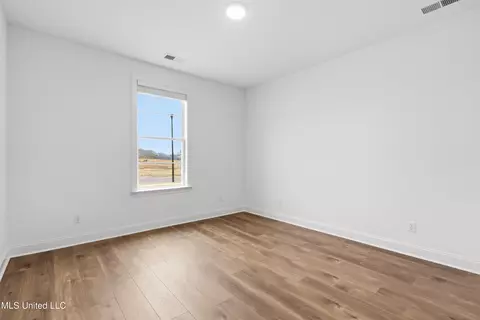 Bedroom - 1418 Crk Hvn Dr, Hernando, MS 38632 photo 1 of 4
