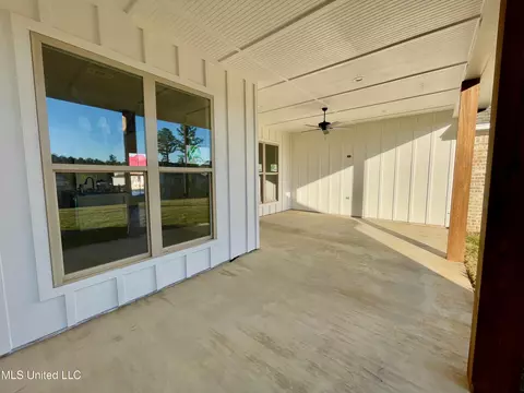 Exterior - 372 Wellstone Pl, Madison, MS 39110 photo 6 of 8