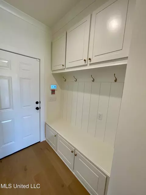 Entry Way - 372 Wellstone Pl, Madison, MS 39110 photo 1 of 2