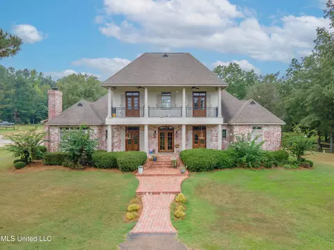 118 Viewpointe Dr, Clinton, MS 39056