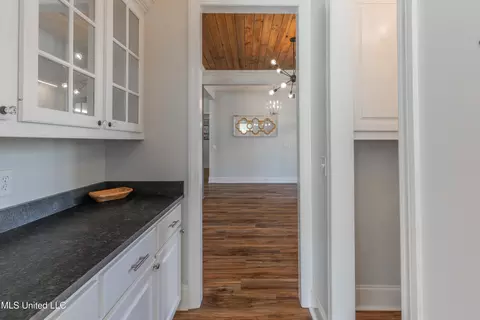 Entry Way - 118 Viewpointe Dr, Clinton, MS 39056 photo 1 of 6