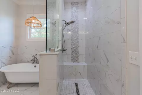 Bath - 118 Viewpointe Dr, Clinton, MS 39056 photo 7 of 15