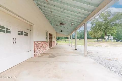Exterior - 118 Viewpointe Dr, Clinton, MS 39056 photo 15 of 21