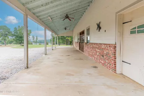 Exterior - 118 Viewpointe Dr, Clinton, MS 39056 photo 16 of 21