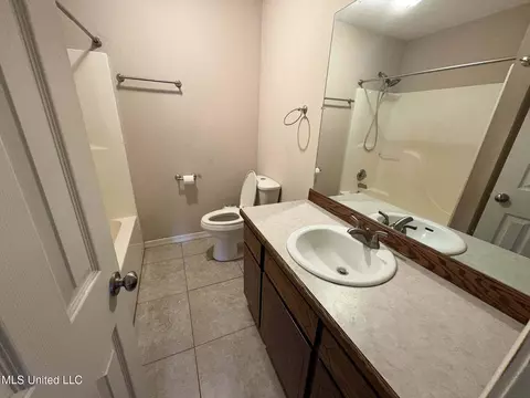 Bath - 501 Pratt Rd, Wiggins, MS 39577 photo 1 of 2