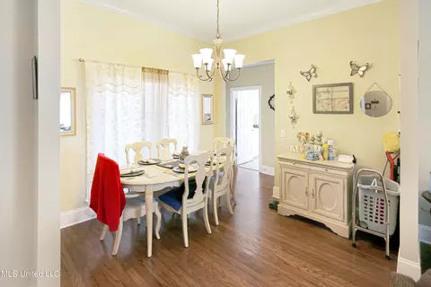 Dining - 131 Devlin Springs Dr, Madison, MS 39110 photo 1 of 1