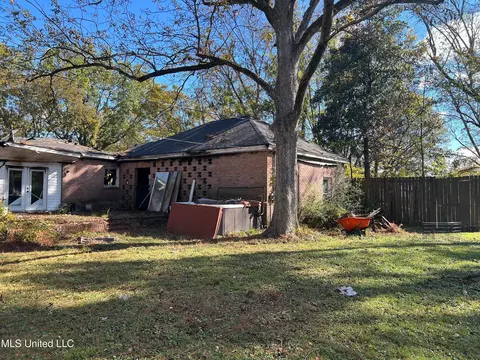 Exterior - 325 Oliver Ave, Sledge, MS 38670 photo 2 of 7