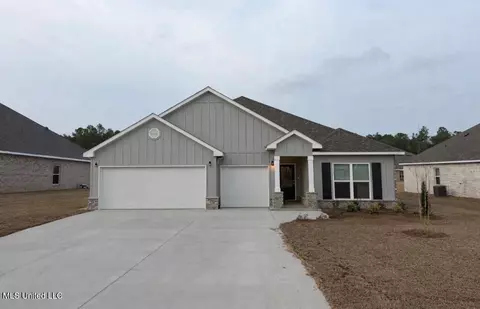 17062 River Hills Dr, Gulfport, MS 39503