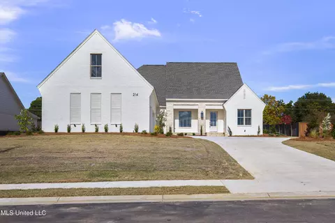 214 Parke Dr, Ridgeland, MS 39157