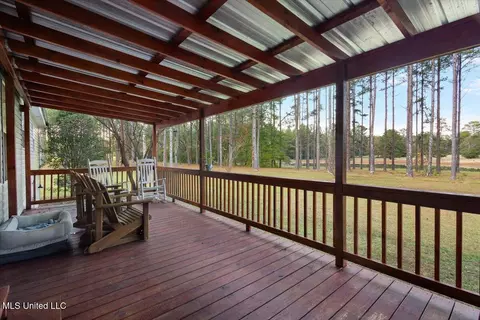 Exterior - 110 Anse Reed Rd, Magee, MS 39111 photo 6 of 11
