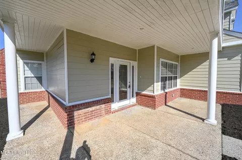 9846 Alexanders Ridge Dr, Olive Branch, MS 38654 photo 8