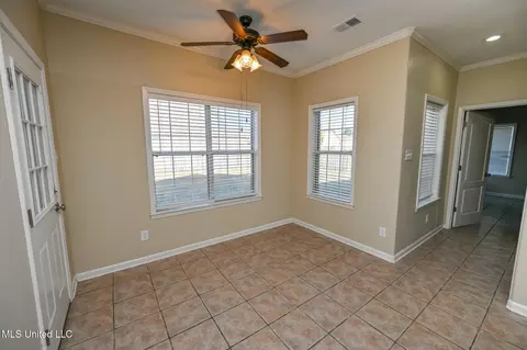 9846 Alexanders Ridge Dr, Olive Branch, MS 38654 photo 13